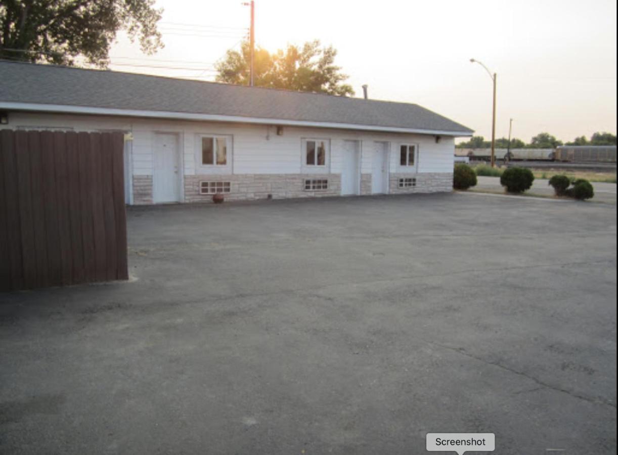 Montana Inn Near Little Big Horn Battlefield-Pompey Piller-Colstrip Forsyth Экстерьер фото